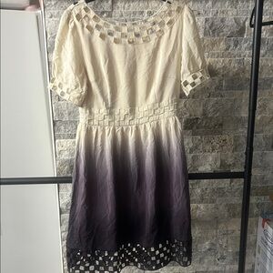 Chloe Ombre Cream to Purple Short-Sleeve Fit & Flare Dress Sz 6 gorgeous. Silk